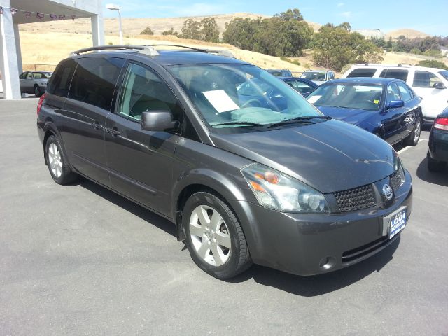 2004 Nissan Quest LE