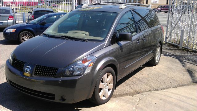 2004 Nissan Quest LE