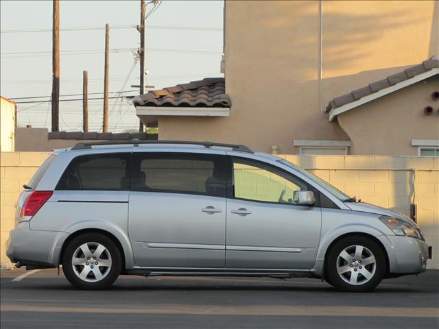 2004 Nissan Quest LE