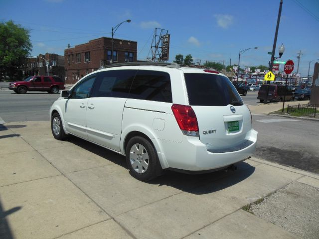 2005 Nissan Quest LE