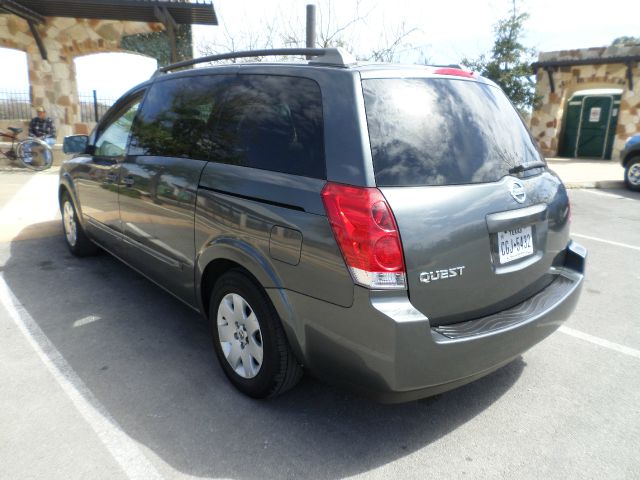 2005 Nissan Quest 3