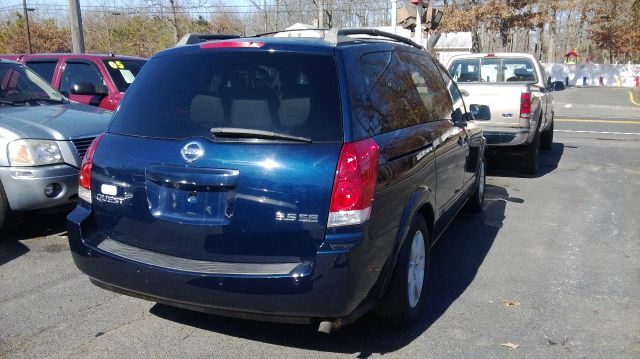 2005 Nissan Quest LE