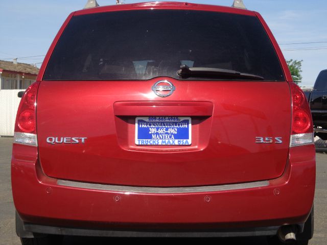 2005 Nissan Quest Supercab 139 XLT 4WD