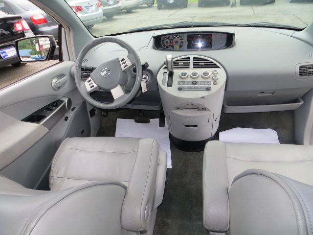 2005 Nissan Quest ST Pickup 4D 5 1/2 Ft