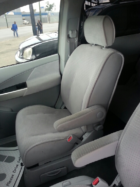 2005 Nissan Quest 3