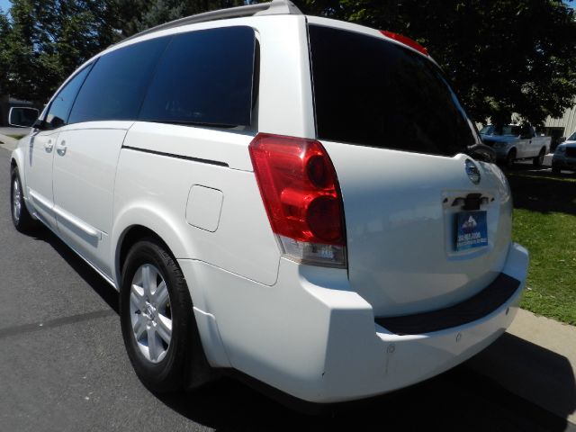 2005 Nissan Quest LE