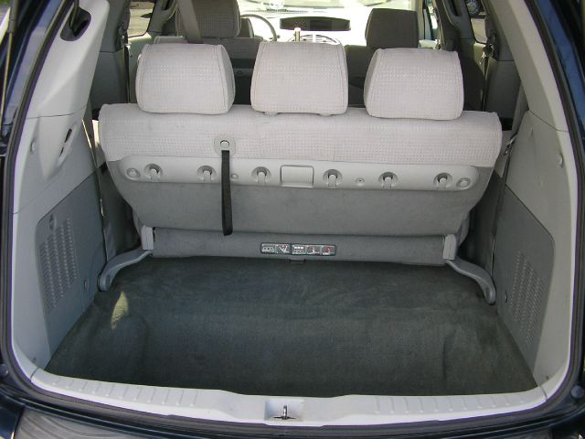 2005 Nissan Quest LE