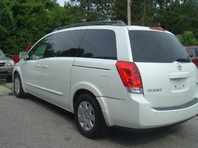 2005 Nissan Quest Supercab 139 XLT 4WD