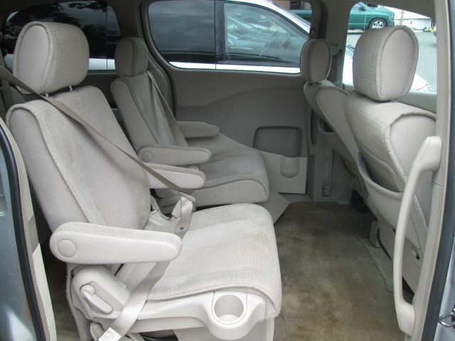 2005 Nissan Quest LE