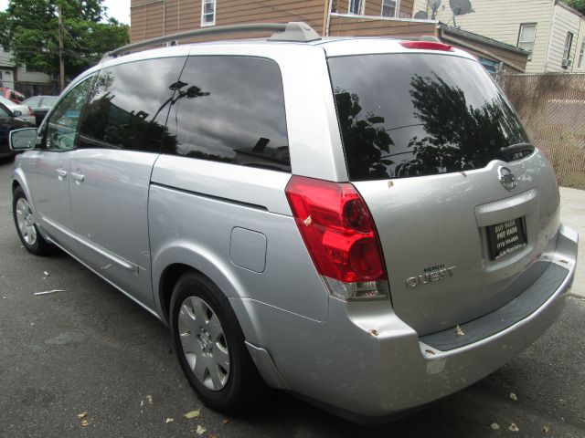 2005 Nissan Quest LE