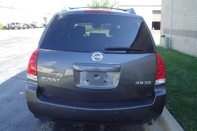 2006 Nissan Quest SL 4 Doors-4wdlow Miles