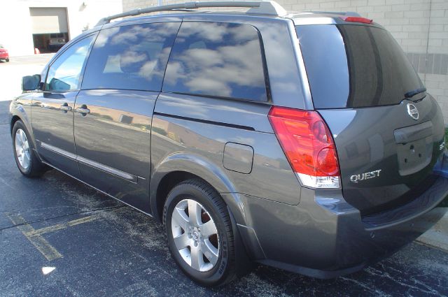 2006 Nissan Quest SL 4 Doors-4wdlow Miles