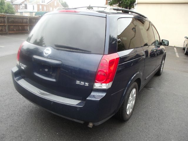 2006 Nissan Quest LE