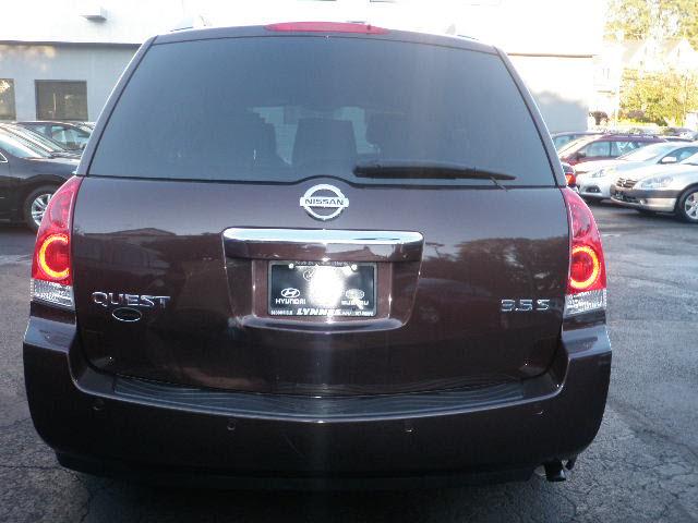 2007 Nissan Quest XR