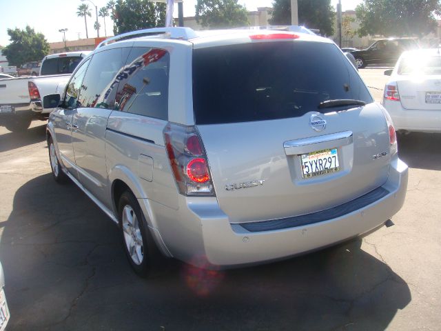 2007 Nissan Quest LE