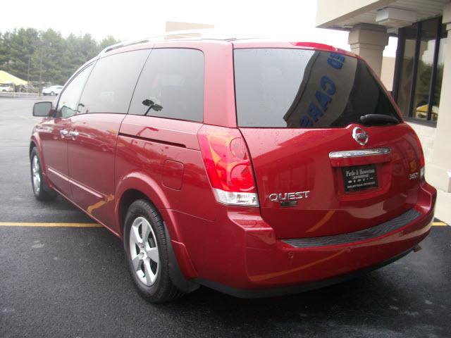 2007 Nissan Quest XR