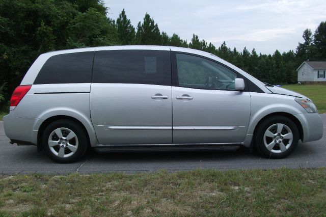 2007 Nissan Quest LE