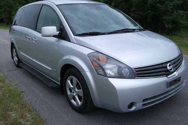 2007 Nissan Quest LE