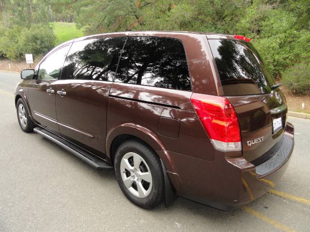 2007 Nissan Quest XR