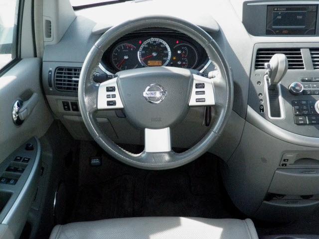 2007 Nissan Quest LE