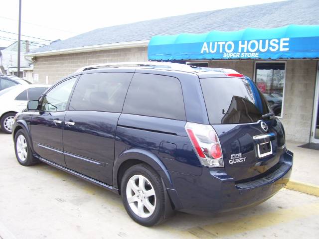 2007 Nissan Quest SE