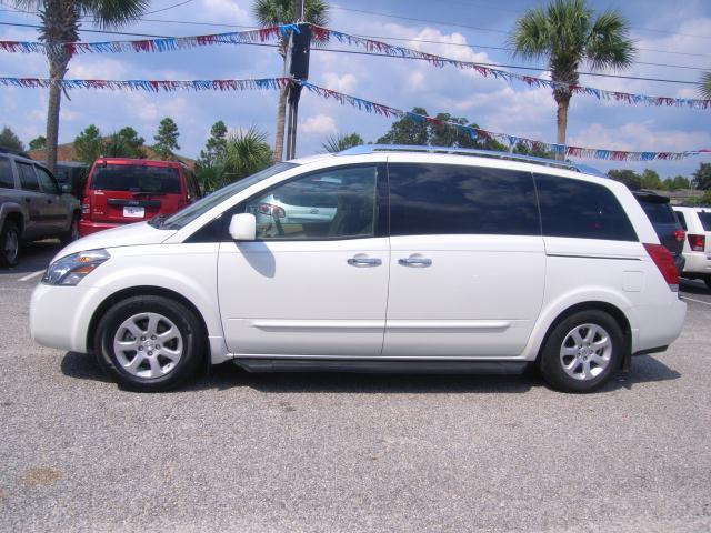 2008 Nissan Quest XR