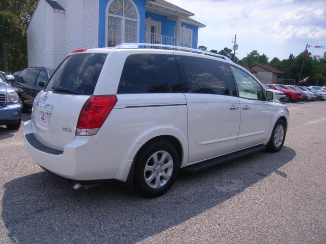 2008 Nissan Quest XR