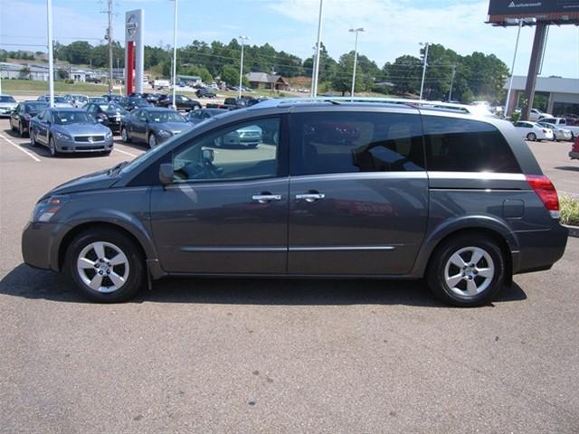 2008 Nissan Quest XR