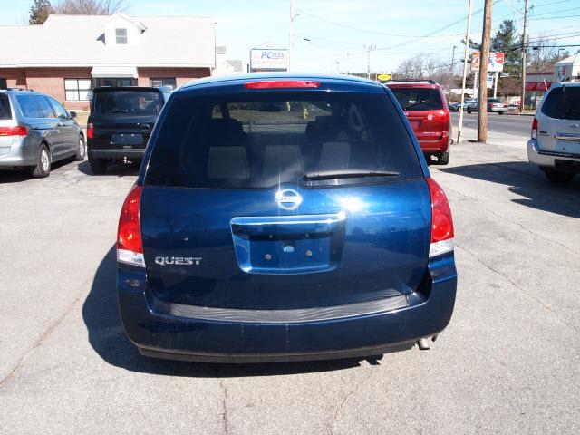 2008 Nissan Quest 3