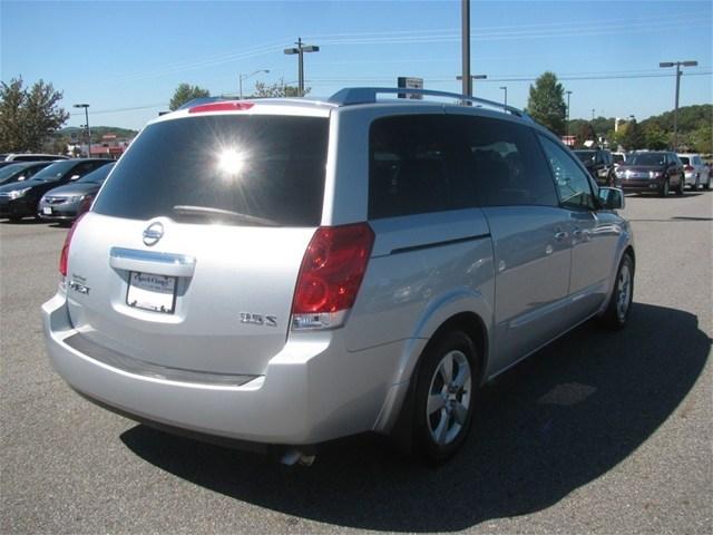 2008 Nissan Quest S320 Sedan