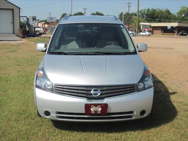 2009 Nissan Quest XR