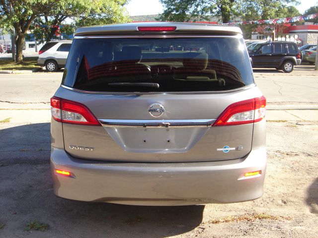 2012 Nissan Quest Supercab 139 XLT 4WD