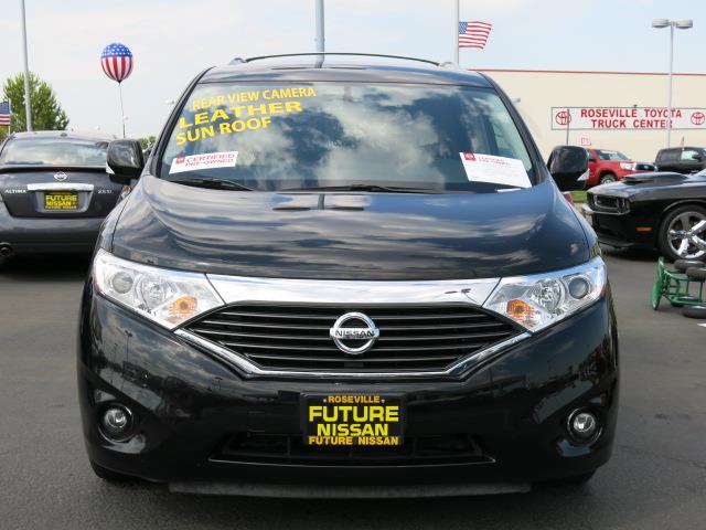 2012 Nissan Quest FWD 4dr