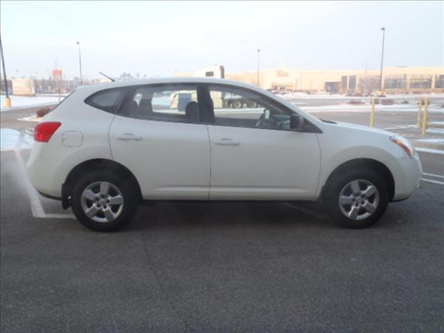 2008 Nissan Rogue Regular Cab DRW 2WD