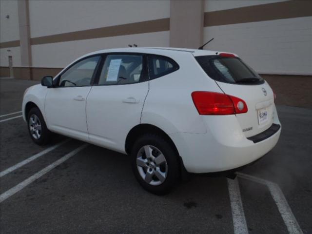 2008 Nissan Rogue Regular Cab DRW 2WD