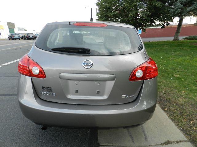 2009 Nissan Rogue Lariat Crew Cab 4WD DRW