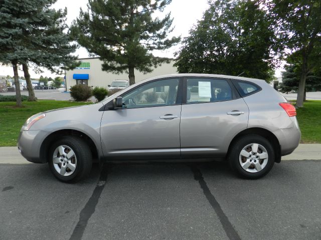 2009 Nissan Rogue Lariat Crew Cab 4WD DRW