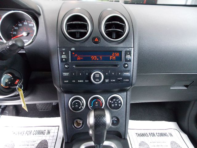 2009 Nissan Rogue Lariat Crew Cab 4WD DRW