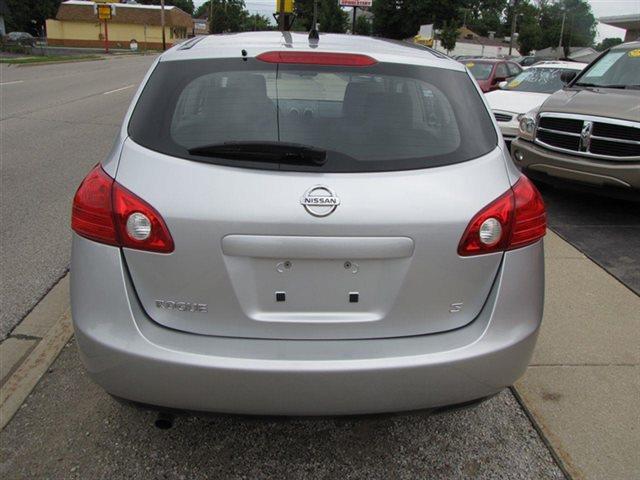 2009 Nissan Rogue 328ci