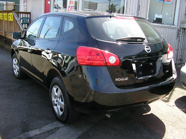 2010 Nissan Rogue XR