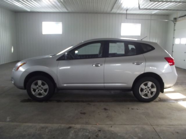 2010 Nissan Rogue Lariat Crew Cab 4WD DRW