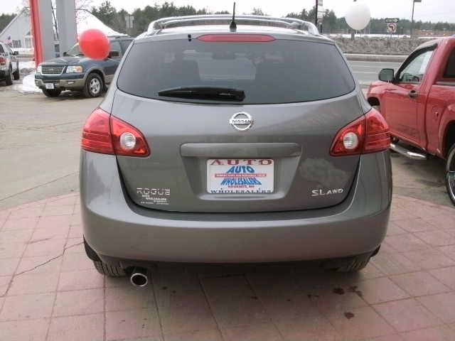 2010 Nissan Rogue Coupe Grand Sport 3LT