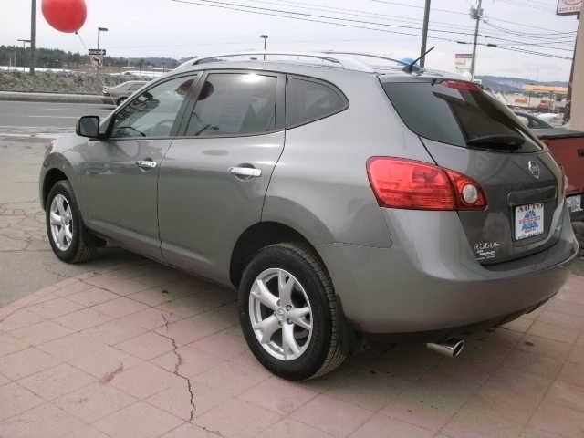 2010 Nissan Rogue Coupe Grand Sport 3LT