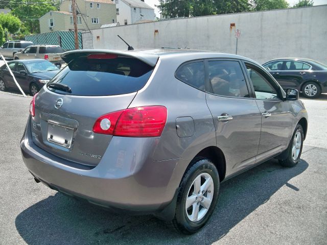 2010 Nissan Rogue Lariat Crew Cab 4WD DRW