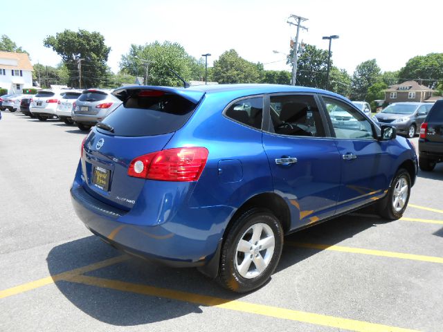 2010 Nissan Rogue Lariat Crew Cab 4WD DRW