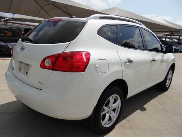 2010 Nissan Rogue LS S