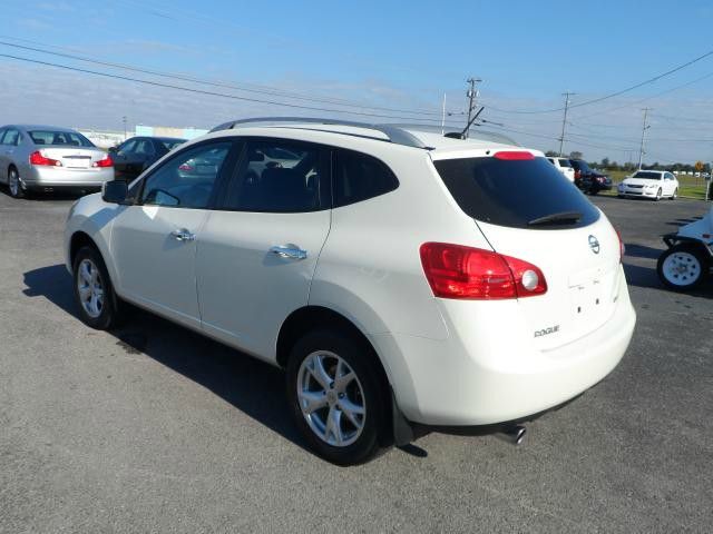 2010 Nissan Rogue 2.5S ONE Owner