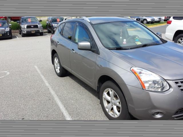 2010 Nissan Rogue XR