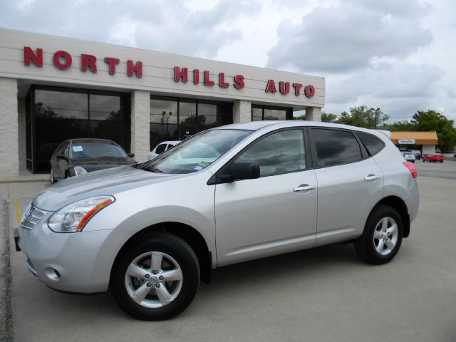 2010 Nissan Rogue Touring / AWD