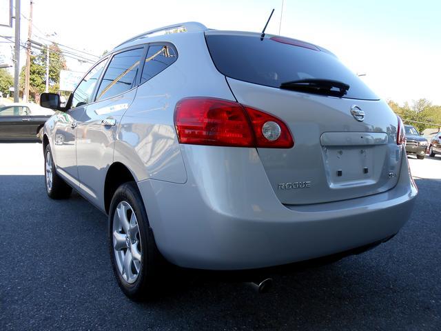 2010 Nissan Rogue LS S